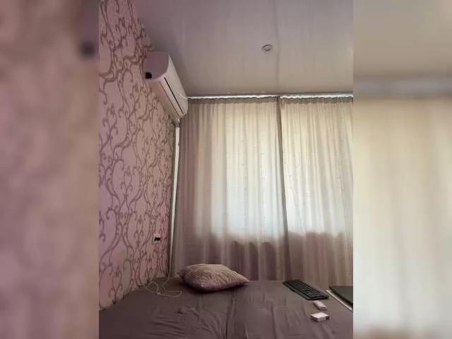 Girls free live sex cams: Check out the satisfaction of typing and cam2cam with our sensual livestreamers, who will teach you all about temptation and desires with their smoking hot physiques.