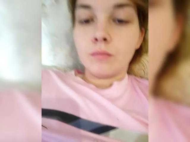 FoxyLoVe25 from BongaCams is Freechat