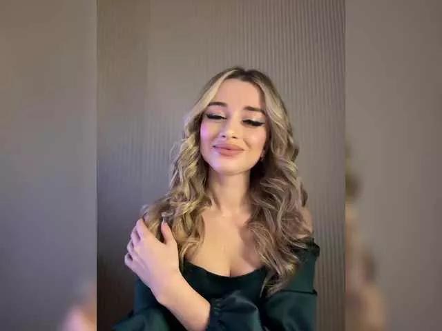 Girls free live sex cams: Check out the satisfaction of typing and cam2cam with our sensual livestreamers, who will teach you all about temptation and desires with their smoking hot physiques.