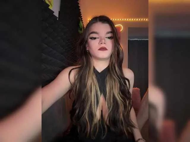 Girls free live sex cams: Check out the satisfaction of typing and cam2cam with our sensual livestreamers, who will teach you all about temptation and desires with their smoking hot physiques.