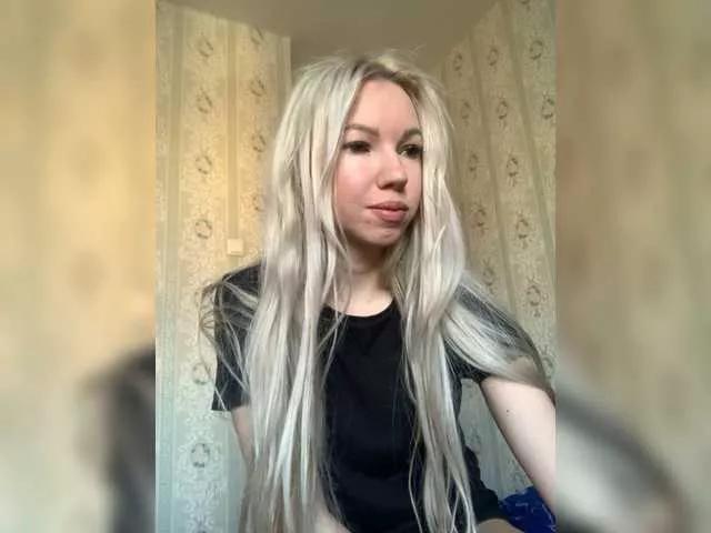 Girls free live sex cams: Check out the satisfaction of typing and cam2cam with our sensual livestreamers, who will teach you all about temptation and desires with their smoking hot physiques.