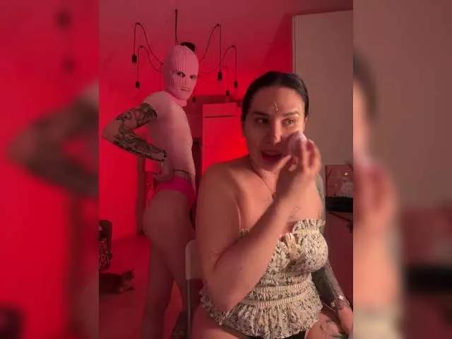 Girls free live sex cams: Check out the satisfaction of typing and cam2cam with our sensual livestreamers, who will teach you all about temptation and desires with their smoking hot physiques.