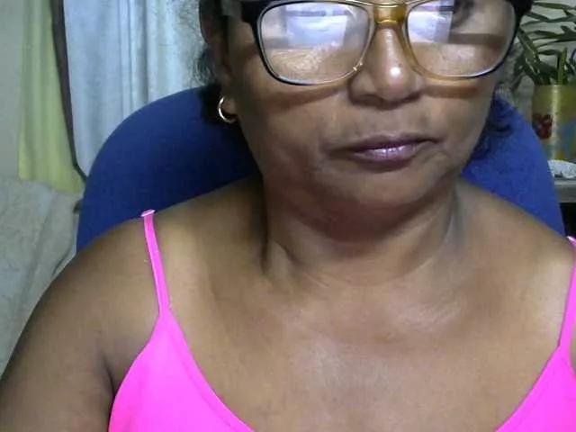 hotmomsexy from BongaCams is Freechat