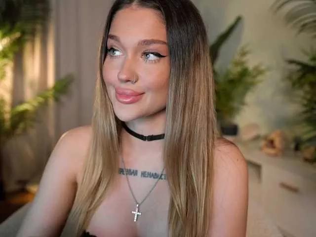 IamToxicRoxy from BongaCams is Freechat