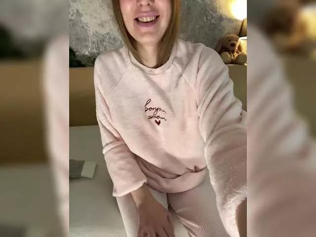 Girls free live sex cams: Check out the satisfaction of typing and cam2cam with our sensual livestreamers, who will teach you all about temptation and desires with their smoking hot physiques.
