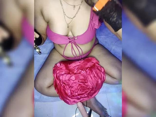 INDIANSEXYCOUPLE from BongaCams is Freechat