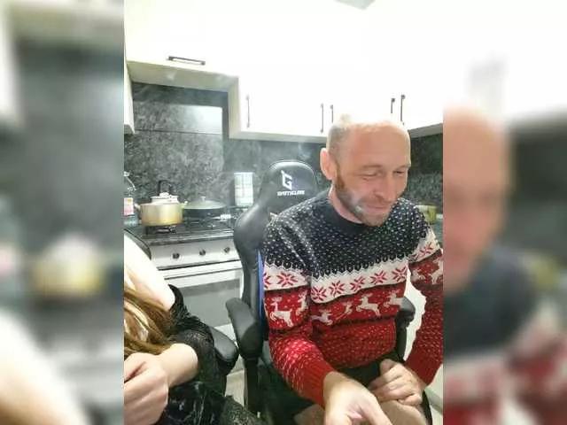 Girls free live sex cams: Check out the satisfaction of typing and cam2cam with our sensual livestreamers, who will teach you all about temptation and desires with their smoking hot physiques.