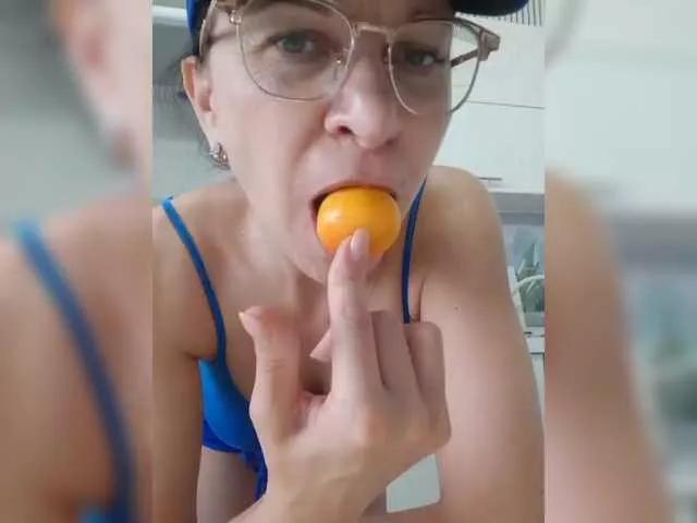 IriskaMai from BongaCams is Freechat