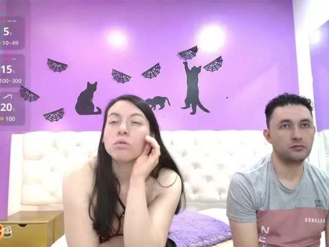 Girls free live sex cams: Check out the satisfaction of typing and cam2cam with our sensual livestreamers, who will teach you all about temptation and desires with their smoking hot physiques.