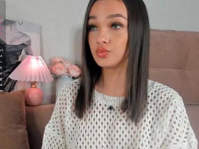 Jessie0meow from BongaCams