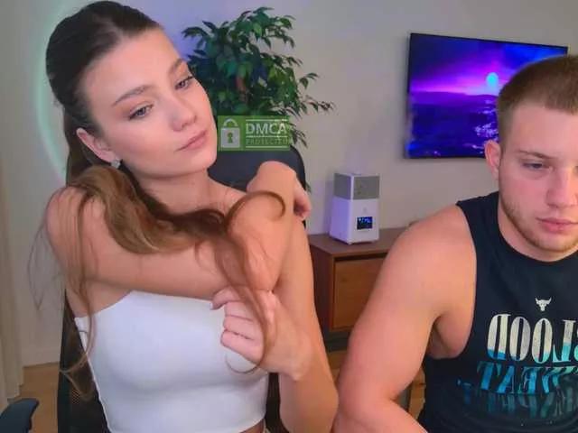 Girls free live sex cams: Check out the satisfaction of typing and cam2cam with our sensual livestreamers, who will teach you all about temptation and desires with their smoking hot physiques.