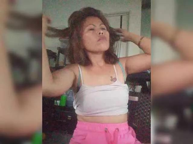 Juicylinky from BongaCams is Freechat