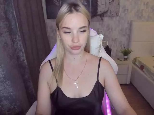 KiraKrox from BongaCams is Freechat
