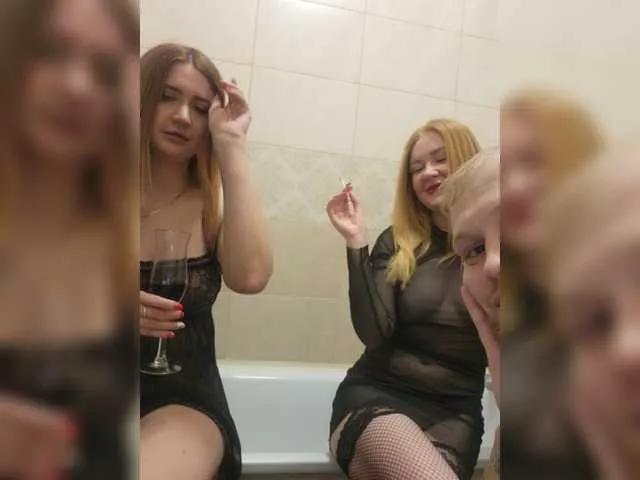 Girls free live sex cams: Check out the satisfaction of typing and cam2cam with our sensual livestreamers, who will teach you all about temptation and desires with their smoking hot physiques.