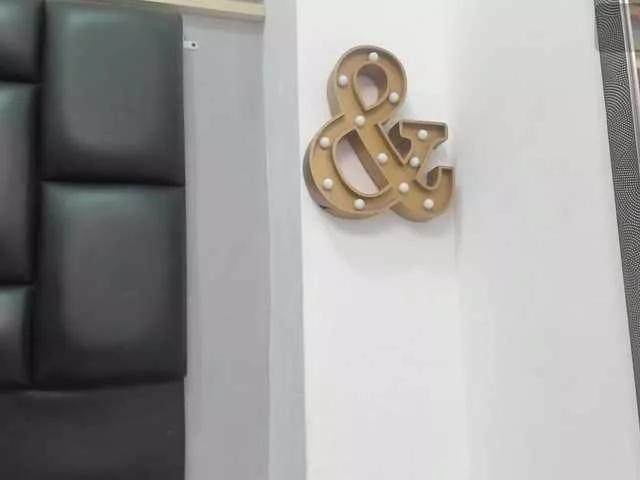 krystalcatro from BongaCams is Freechat
