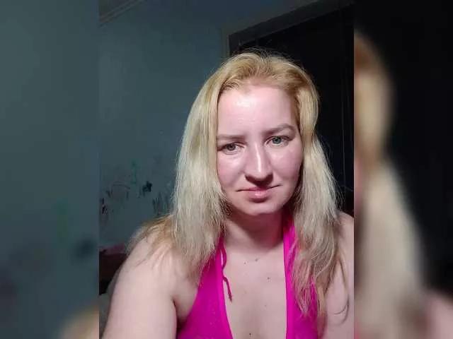 Girls free live sex cams: Check out the satisfaction of typing and cam2cam with our sensual livestreamers, who will teach you all about temptation and desires with their smoking hot physiques.