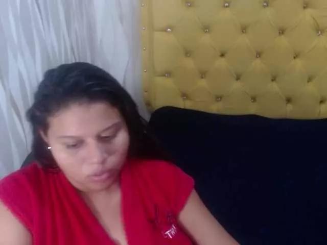 LauraBree from BongaCams is Freechat