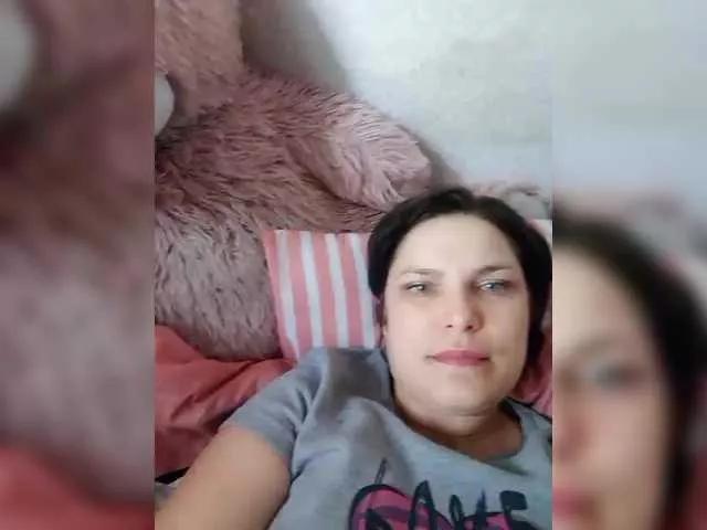 Girls free live sex cams: Check out the satisfaction of typing and cam2cam with our sensual livestreamers, who will teach you all about temptation and desires with their smoking hot physiques.