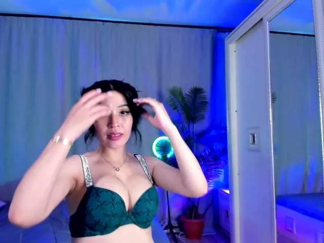 Li-baby from BongaCams is Freechat