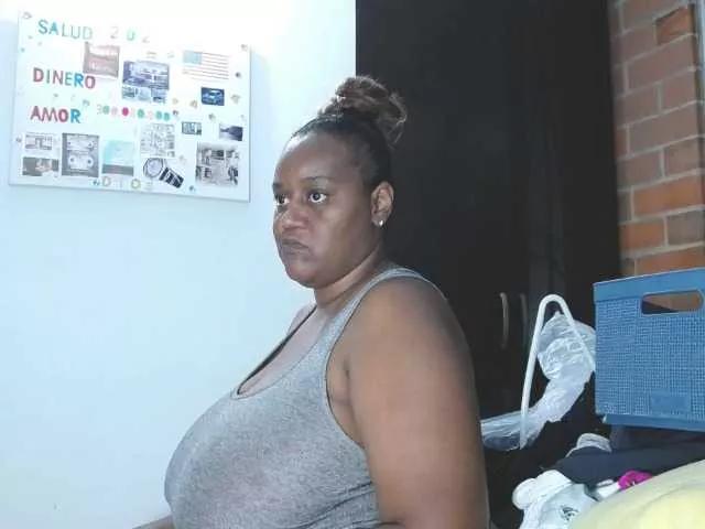 LiraRusso1 from BongaCams is Freechat