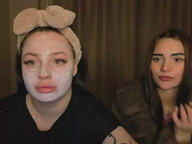 Girls free live sex cams: Check out the satisfaction of typing and cam2cam with our sensual livestreamers, who will teach you all about temptation and desires with their smoking hot physiques.