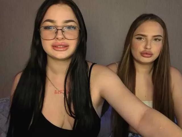 Photos of LisaAndDenis from BongaCams is Freechat