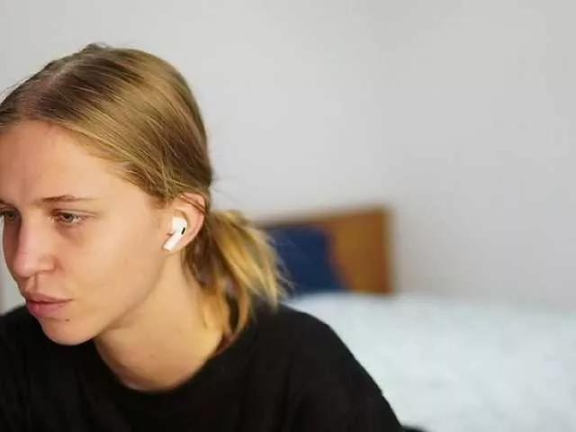Littlemolly1 from BongaCams is Freechat