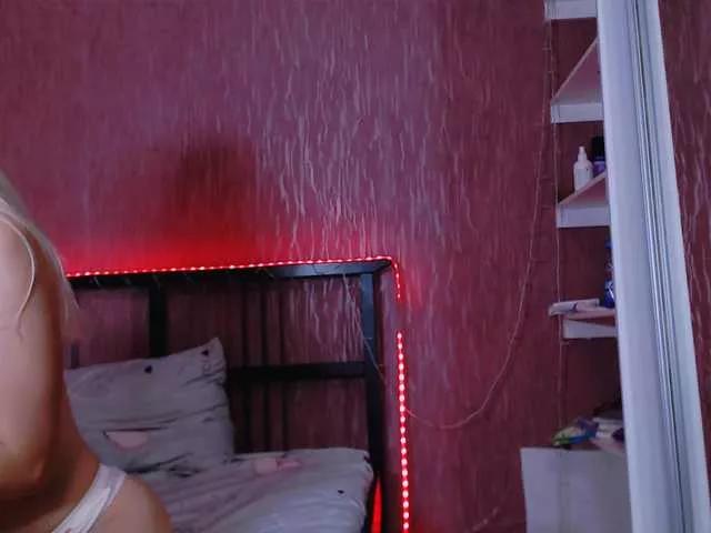 Lizasnow1 from BongaCams is Freechat