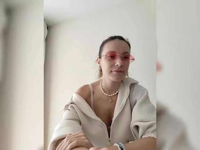 Girls free live sex cams: Check out the satisfaction of typing and cam2cam with our sensual livestreamers, who will teach you all about temptation and desires with their smoking hot physiques.