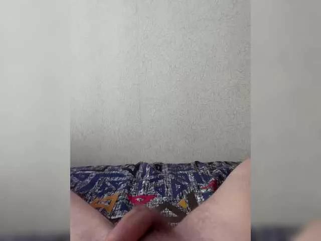 Lollca from BongaCams