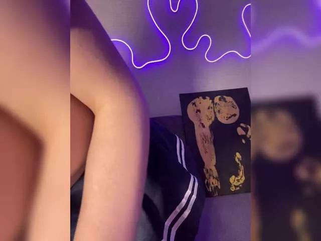 Photos of luxurycoup from BongaCams is Freechat