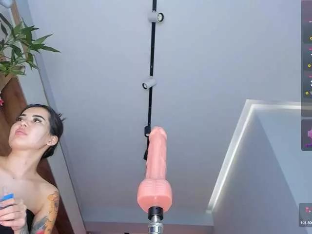 Girls free live sex cams: Check out the satisfaction of typing and cam2cam with our sensual livestreamers, who will teach you all about temptation and desires with their smoking hot physiques.