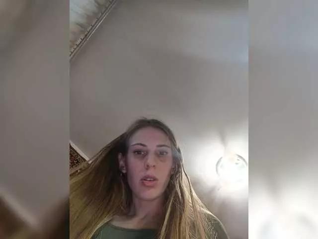 Girls free live sex cams: Check out the satisfaction of typing and cam2cam with our sensual livestreamers, who will teach you all about temptation and desires with their smoking hot physiques.