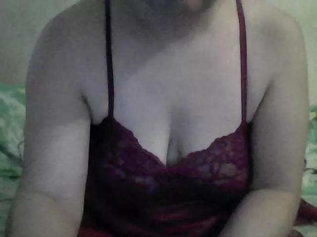 Marinade from BongaCams is Freechat