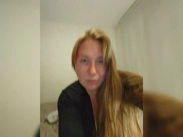 Photos of MazyMi from BongaCams is Freechat