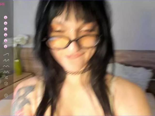 mazzagirl from BongaCams is Freechat