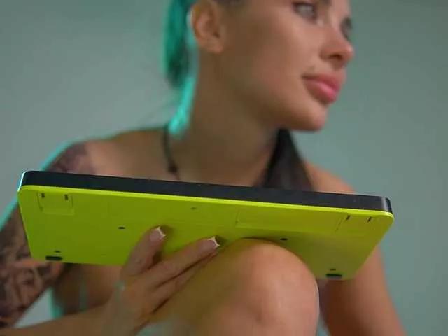 MilaMayy from BongaCams is Freechat