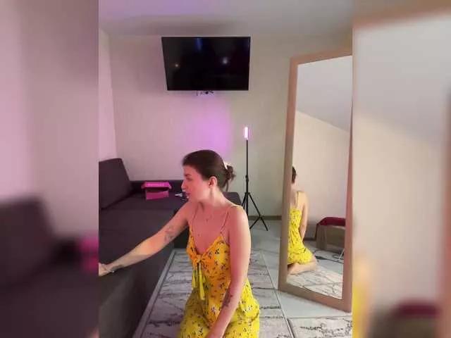 Girls free live sex cams: Check out the satisfaction of typing and cam2cam with our sensual livestreamers, who will teach you all about temptation and desires with their smoking hot physiques.