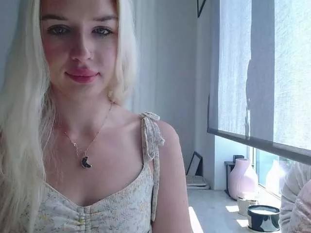 MileyStar from BongaCams is Freechat