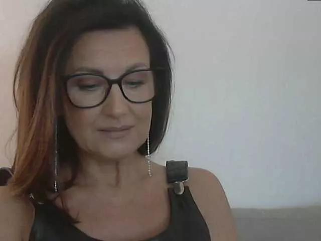 Girls free live sex cams: Check out the satisfaction of typing and cam2cam with our sensual livestreamers, who will teach you all about temptation and desires with their smoking hot physiques.
