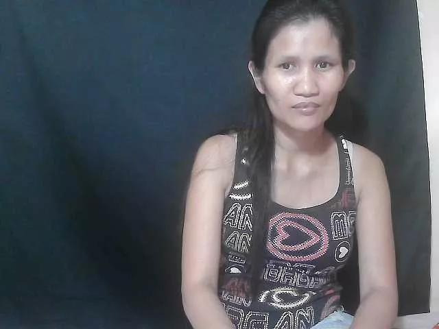 MilkyPinay29 from BongaCams is Freechat