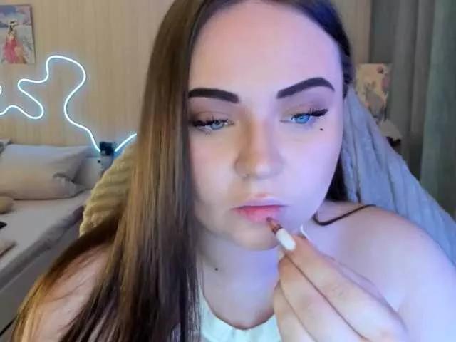Girls free live sex cams: Check out the satisfaction of typing and cam2cam with our sensual livestreamers, who will teach you all about temptation and desires with their smoking hot physiques.