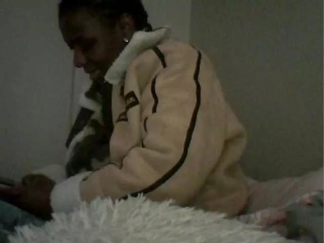 MissCocoaB from BongaCams is Freechat