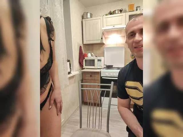 Girls free live sex cams: Check out the satisfaction of typing and cam2cam with our sensual livestreamers, who will teach you all about temptation and desires with their smoking hot physiques.