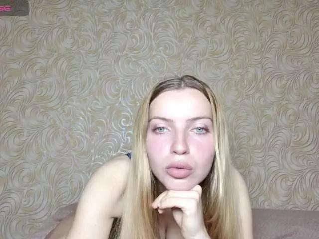 Girls free live sex cams: Check out the satisfaction of typing and cam2cam with our sensual livestreamers, who will teach you all about temptation and desires with their smoking hot physiques.