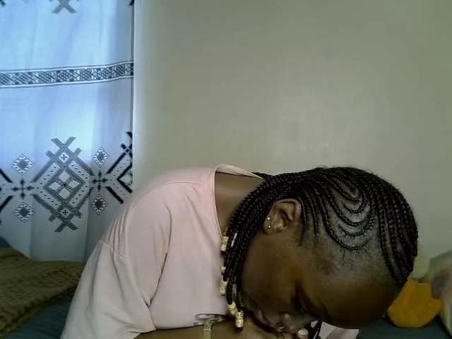 Mullaqueen from BongaCams is Freechat