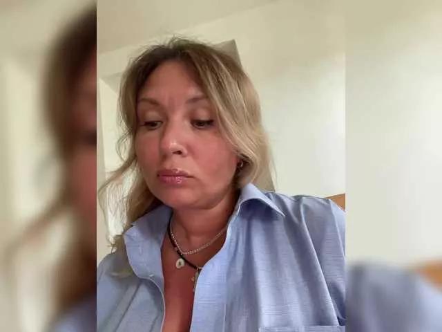NERVOMOTINA from BongaCams is Freechat
