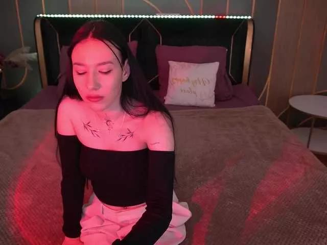Girls free live sex cams: Check out the satisfaction of typing and cam2cam with our sensual livestreamers, who will teach you all about temptation and desires with their smoking hot physiques.