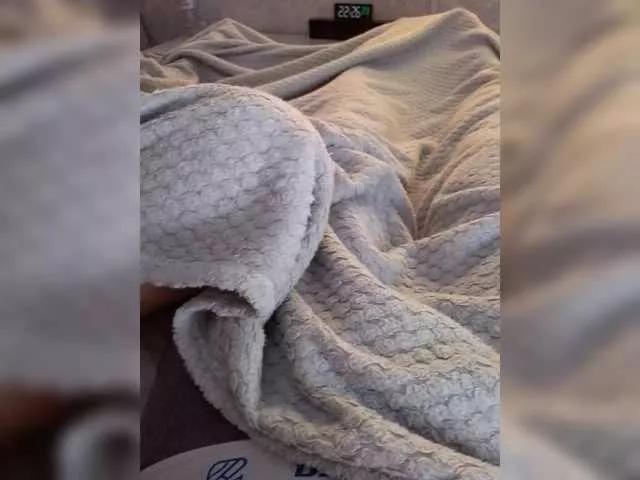 Girls free live sex cams: Check out the satisfaction of typing and cam2cam with our sensual livestreamers, who will teach you all about temptation and desires with their smoking hot physiques.