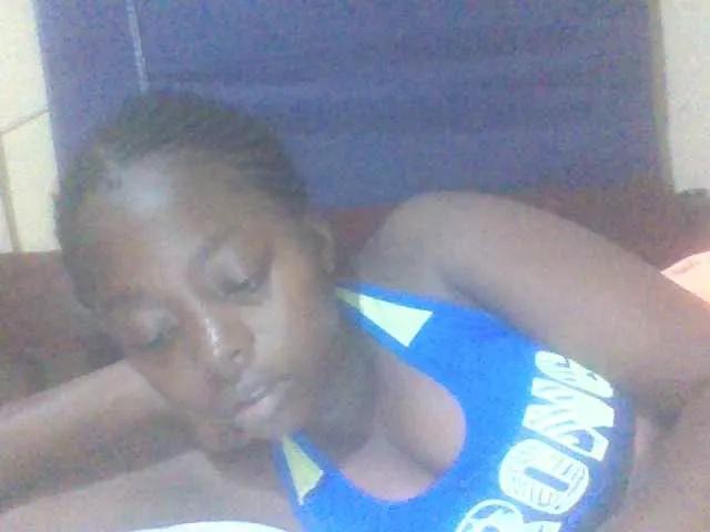 PrettyG from BongaCams is Freechat